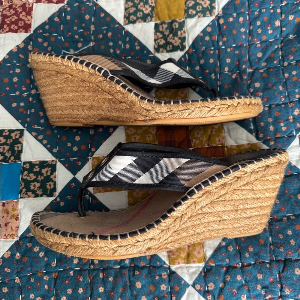 Burberry Women's Black and Tan Espadrilles Sandals - Picture 3 of 9